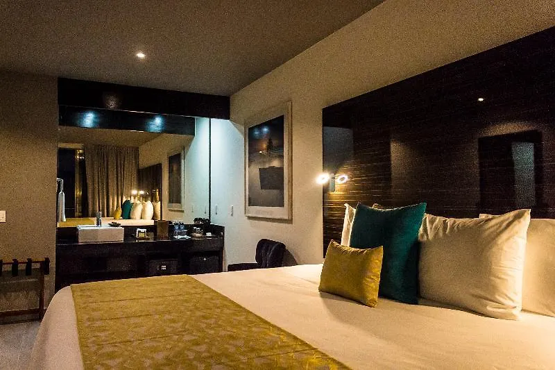 Hotel Kabah Cancún