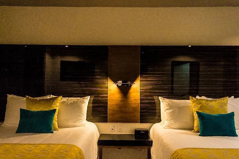 Hotel Kabah Cancún